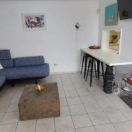 아파트 Casa Charco 5 *